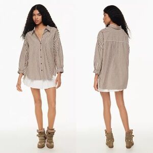 Aritzia / Wilfred Relaxed Poplin Shirt White & Brown Striped
